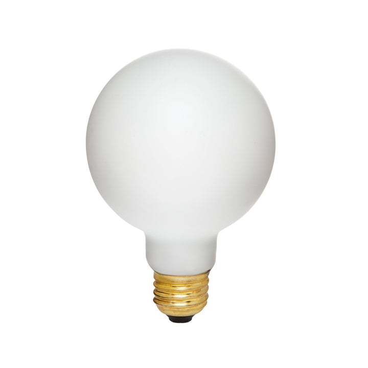 Four Pack of Porcelain II Bulb 6W E27 / E26 LED Light Bulb